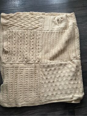 Cream Patchwork Knit Blanket